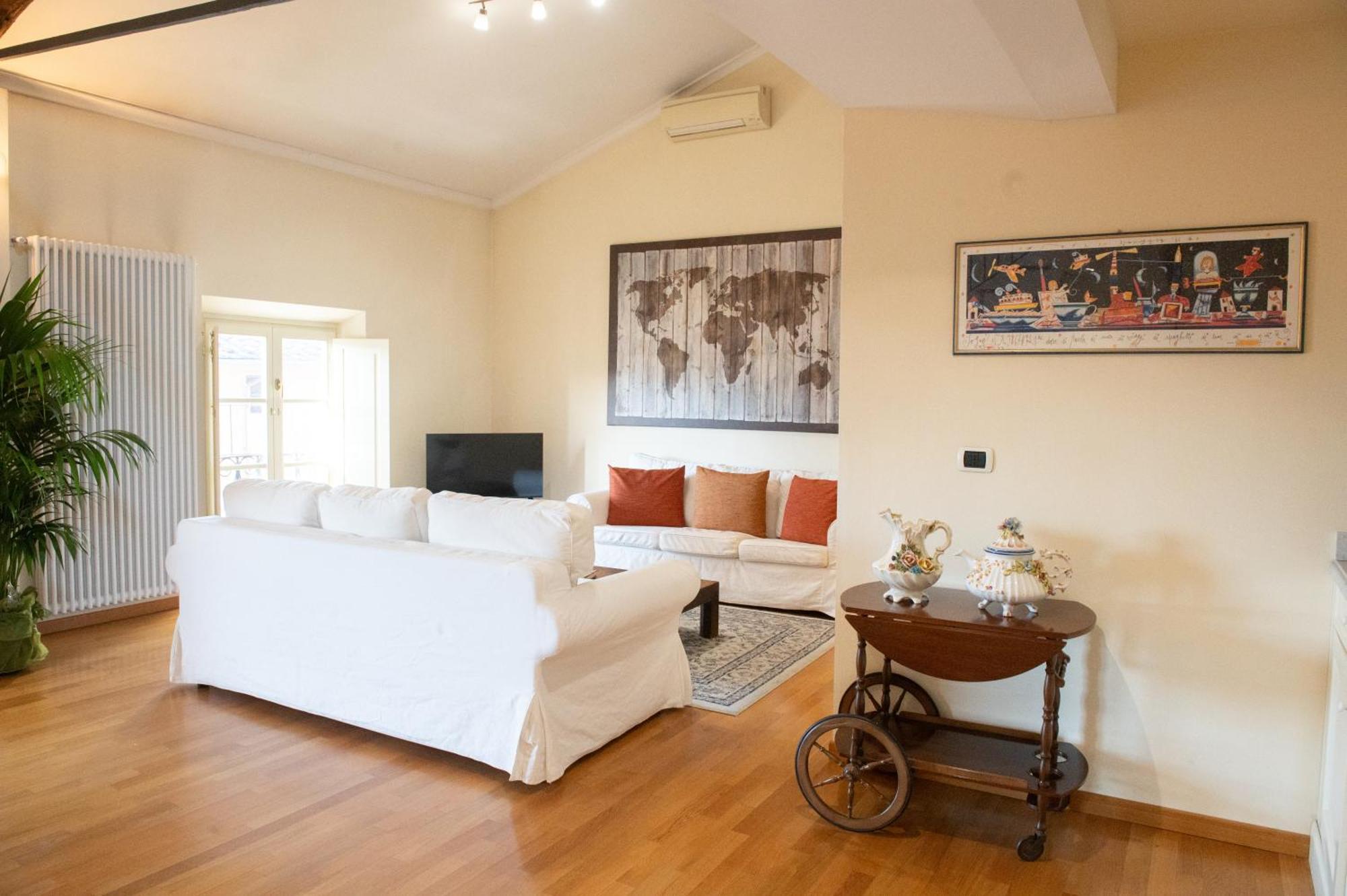 루카 Palazzo Rocchi - Residenza D'Epoca B&B 외부 사진