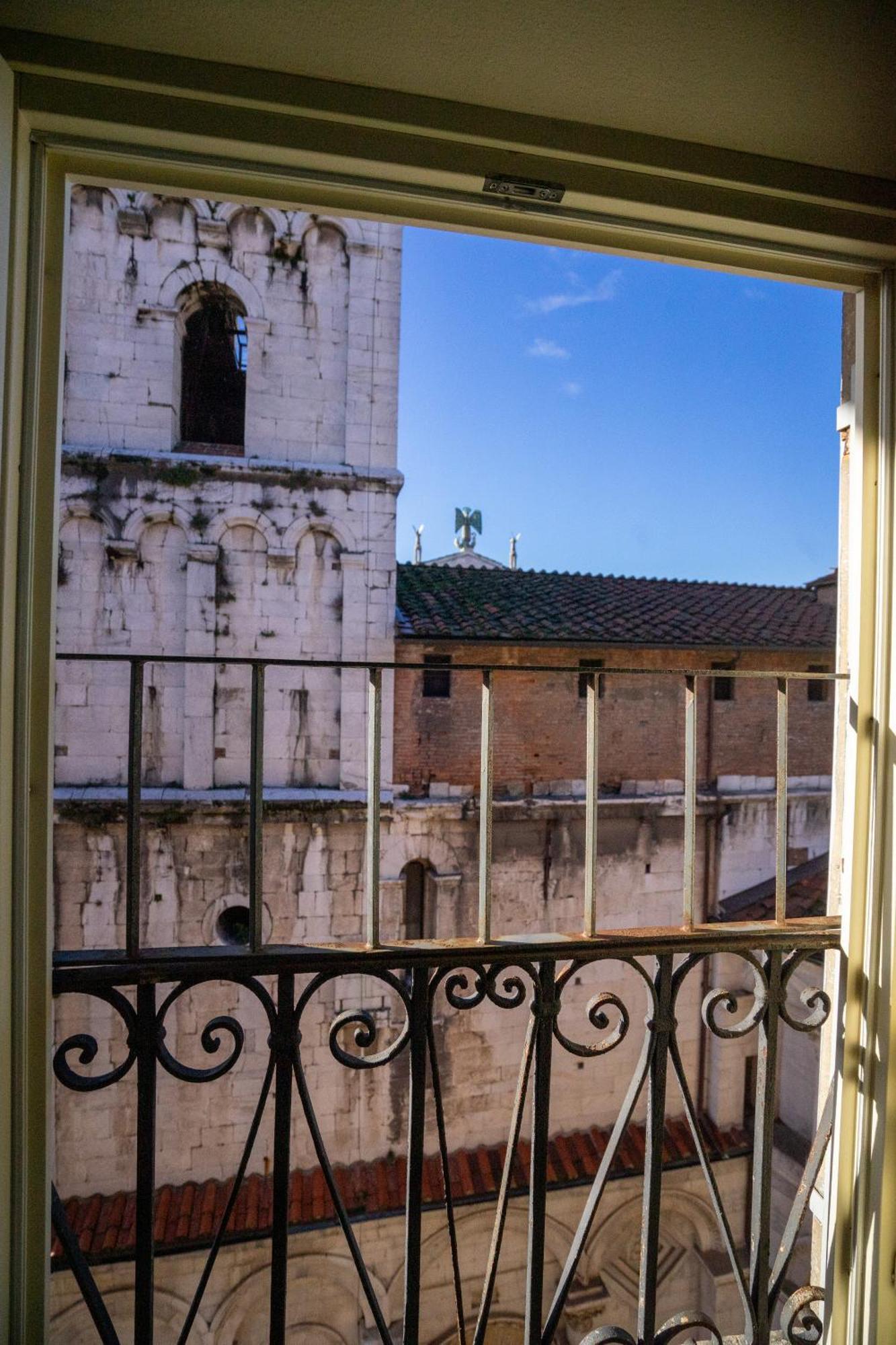 루카 Palazzo Rocchi - Residenza D'Epoca B&B 외부 사진