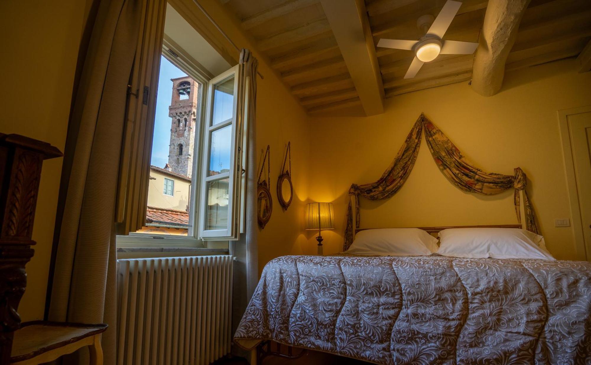 루카 Palazzo Rocchi - Residenza D'Epoca B&B 외부 사진