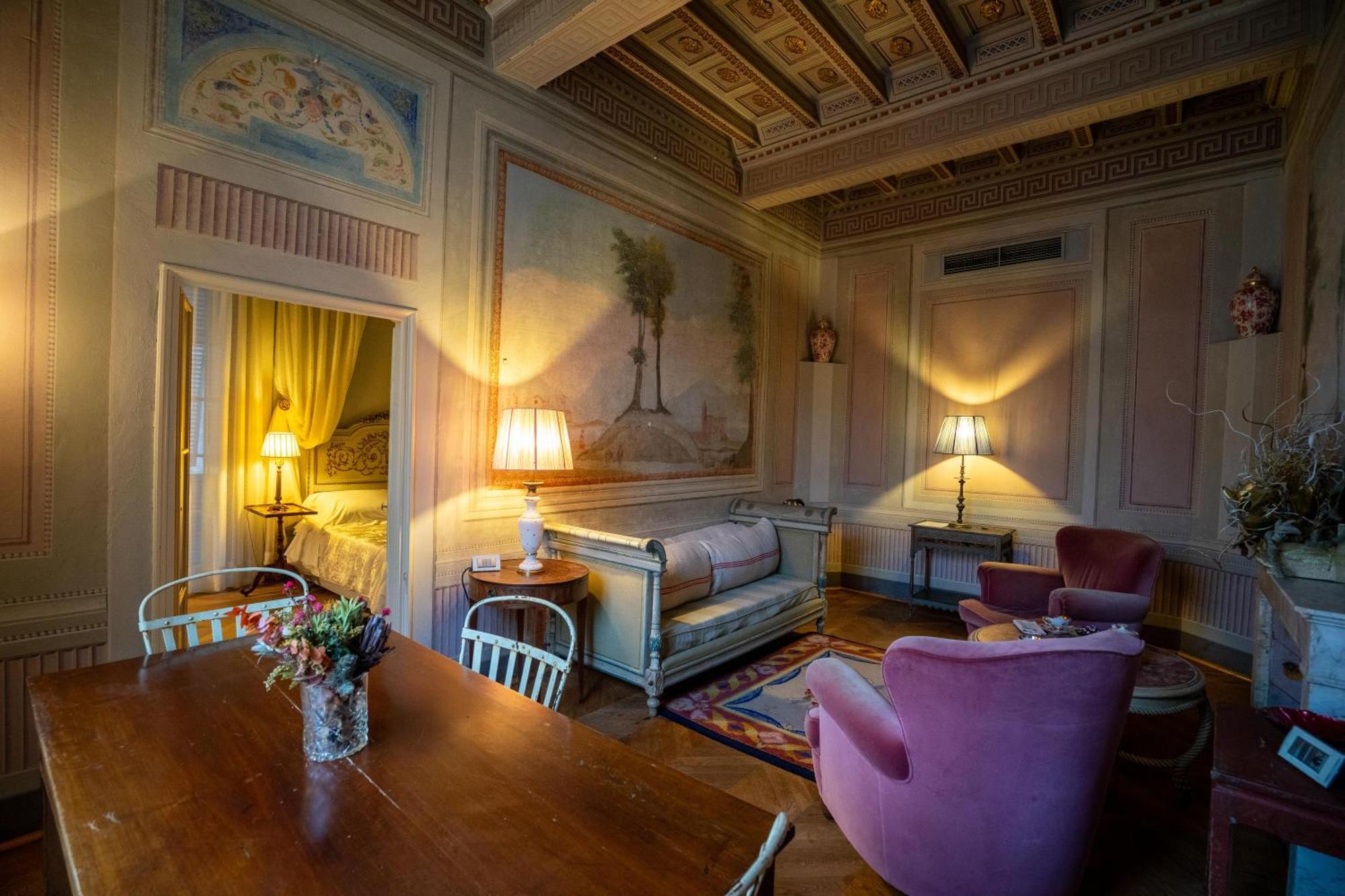 루카 Palazzo Rocchi - Residenza D'Epoca B&B 외부 사진